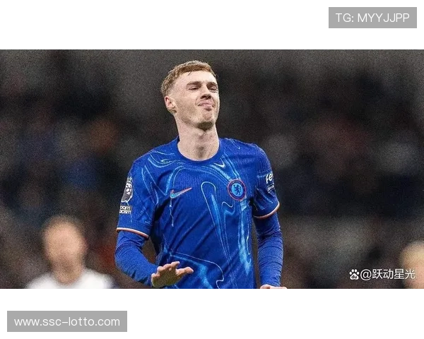 帕尔默戴帽后捂耳朵庆祝：不在意外界声音，专注伤病恢复